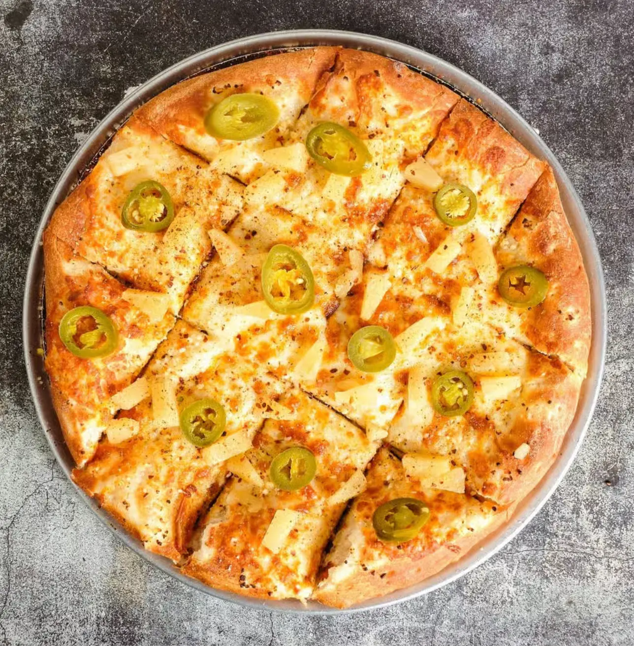 Spicy Jalapeño Garlic Bread